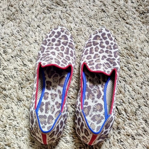 Rothy's Mocha Spot Animal Leopard Cheetah Slip On Loafer Flat Shoes Sz 7,5 - Picture 4 of 8